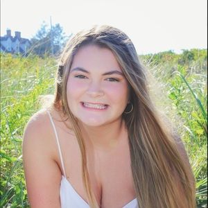 Meet your Posher, Bella